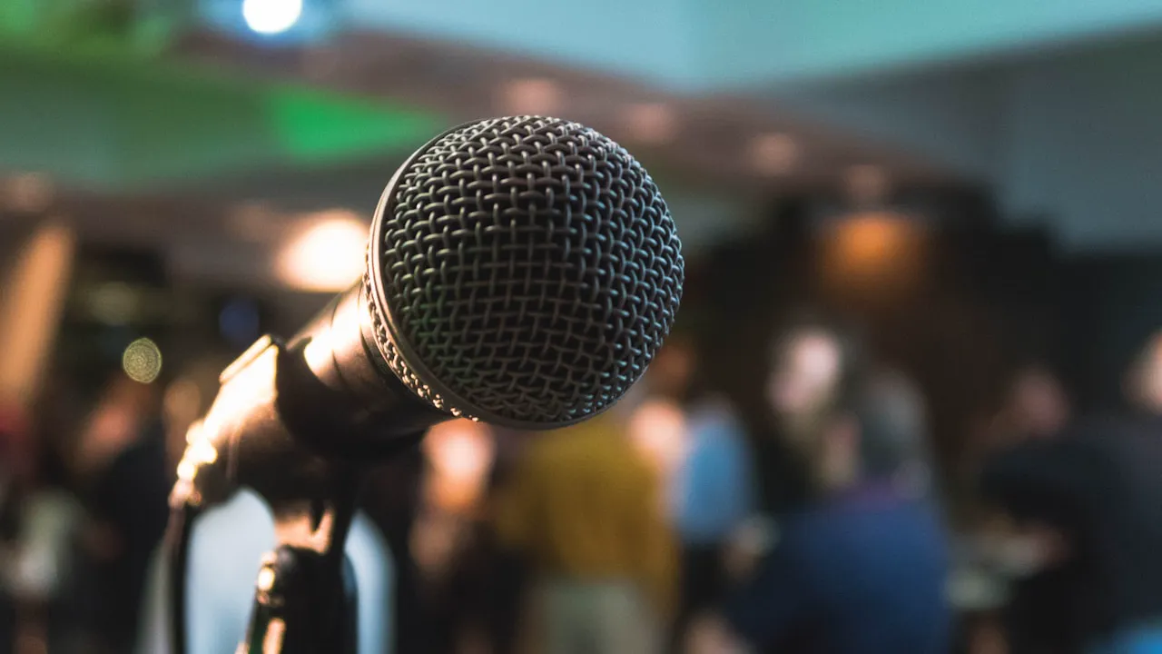 Réunion de concertation civique et présentation des plans d'implantation technique